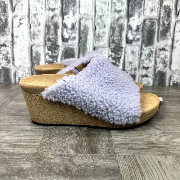 Papillio by Birkenstock Shearling Namica Women size 8/Euro 39 Purple Wedge Heel - Picture 1 of 6